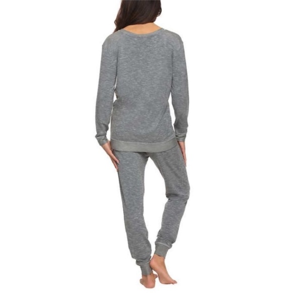 Black Bow Loungewear Pajama Set - Picture 2 of 12